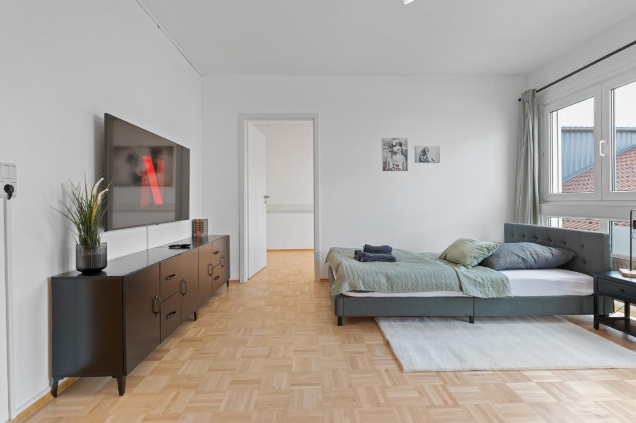 Lemon Suites Hildrizhausen - Ideal Fuer Teams Und Monteure ภายนอก รูปภาพ
